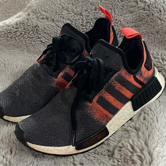 Adidas NMD R1 Stencil Pack Red Youth Boy Grade School Activewear Running Shoes - Picture 2 of 12